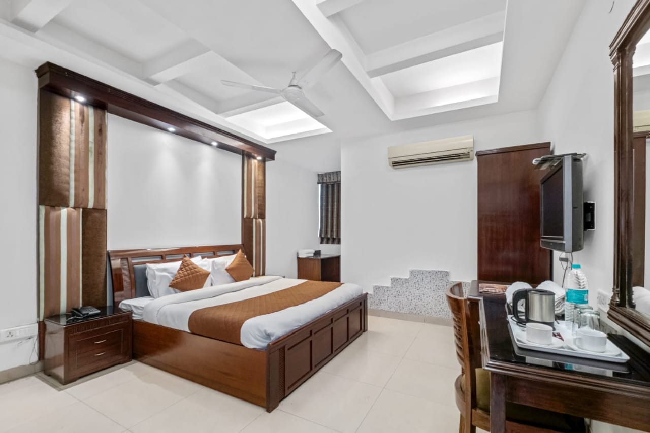 Super Deluxe Room
