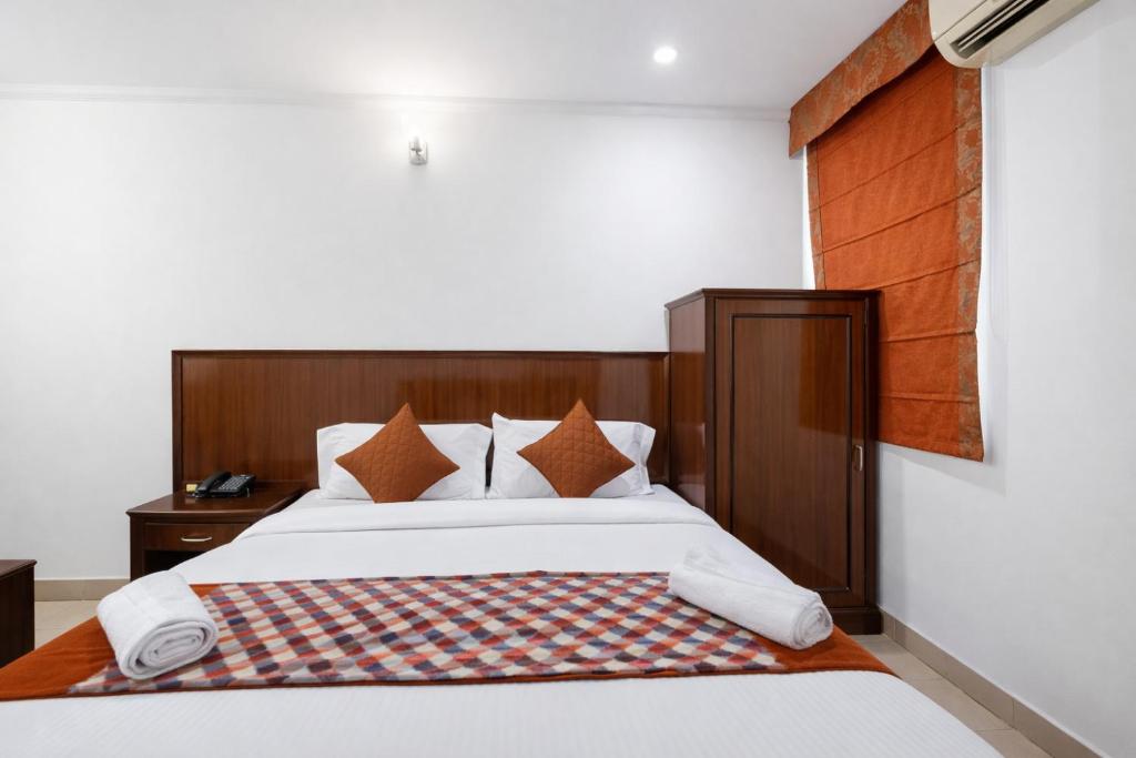 Deluxe Room Front